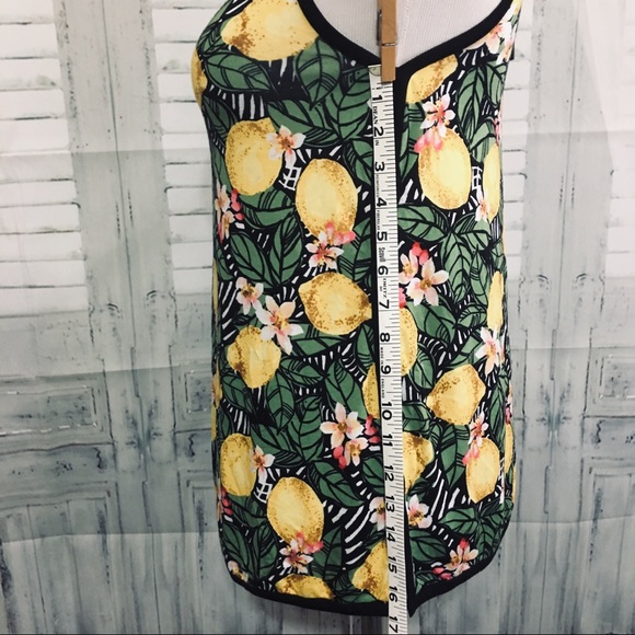Cable & Gauge ladies yellow lemon print tank  top - Picture 4 of 7